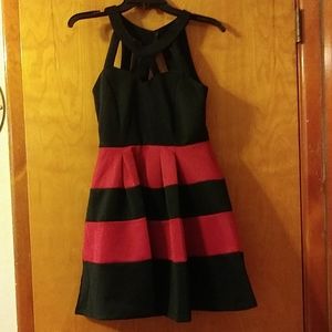 Cute Strappy Black & Red Dress Size 3